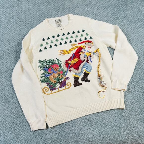 Vintage L.L. Bean Cream Hand Embroidered Santa Christmas Tree Print Crew Sweater - Picture 1 of 8